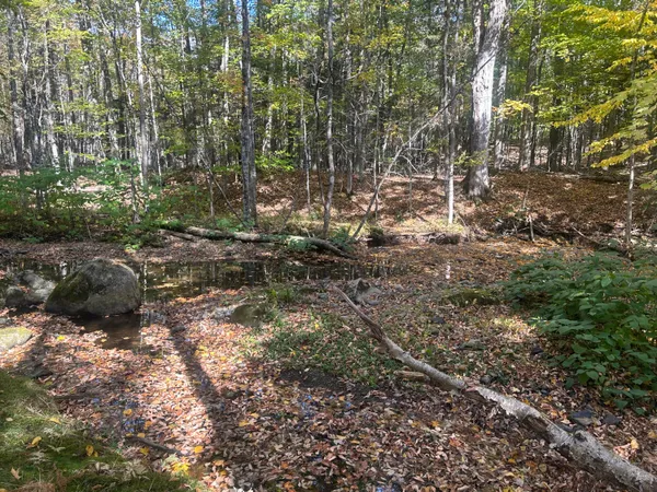 $44,900 | 75 Twin Oaks Drive, St. Albans, ME 04971