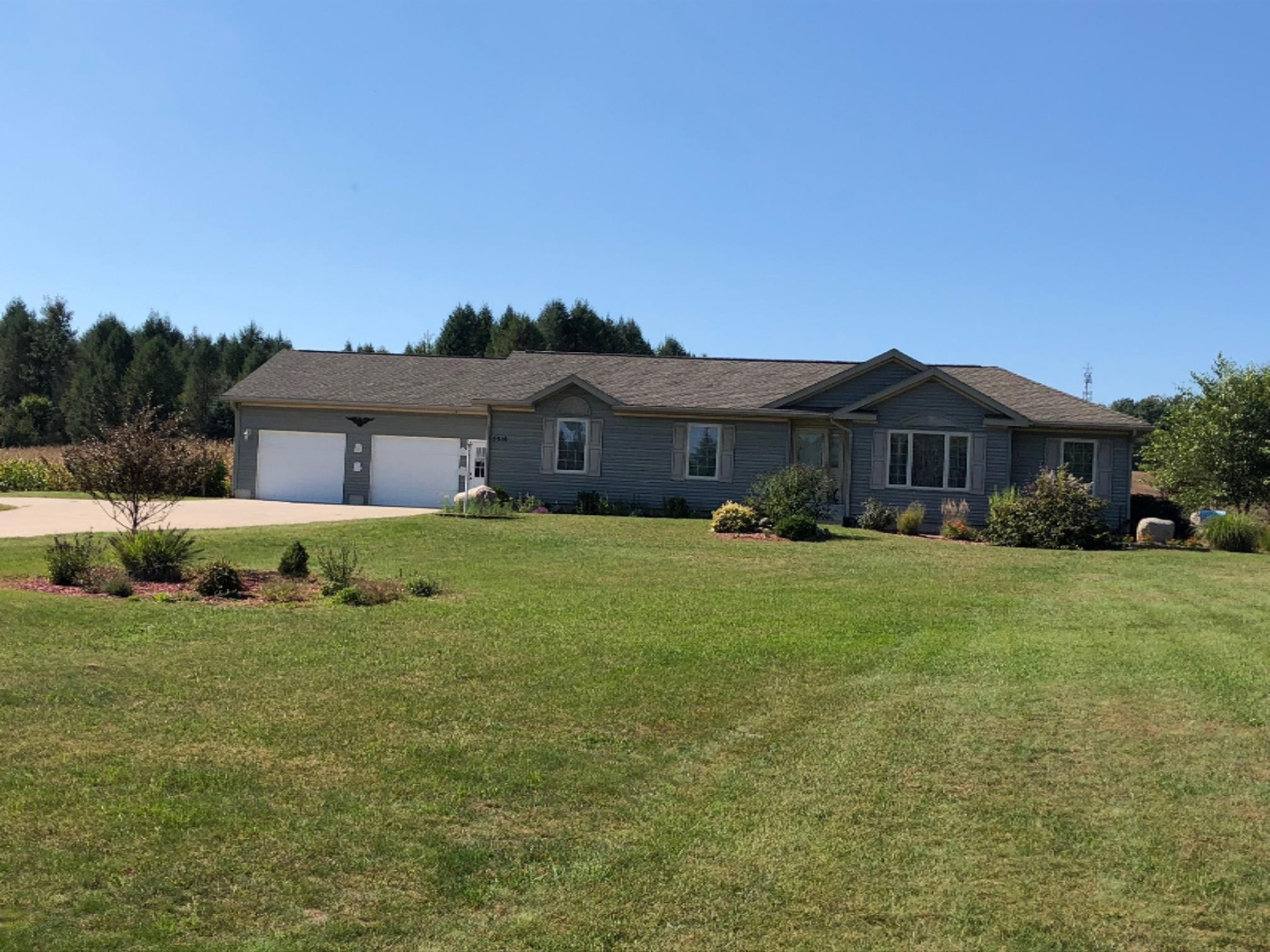 5516 Milarch Road Manistee, MI 49660 - Photo 1 of 53 IMG_1599