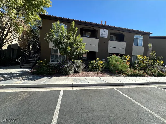 $1,250 | 9000 South Las Vegas Boulevard, Unit 1203, Las Vegas, NV 89123