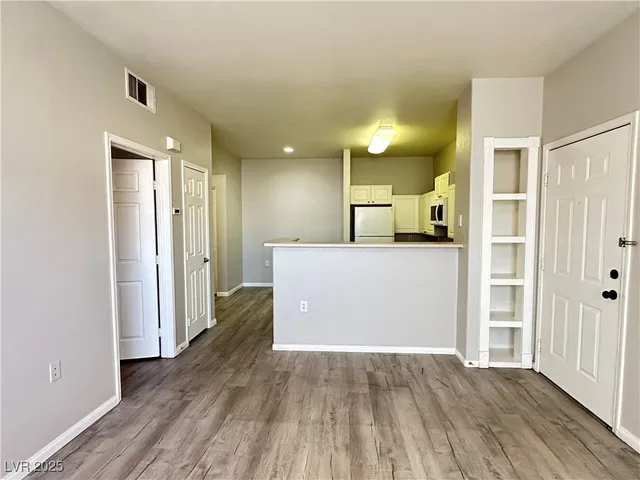 $1,250 | 9000 South Las Vegas Boulevard, Unit 1203, Las Vegas, NV 89123