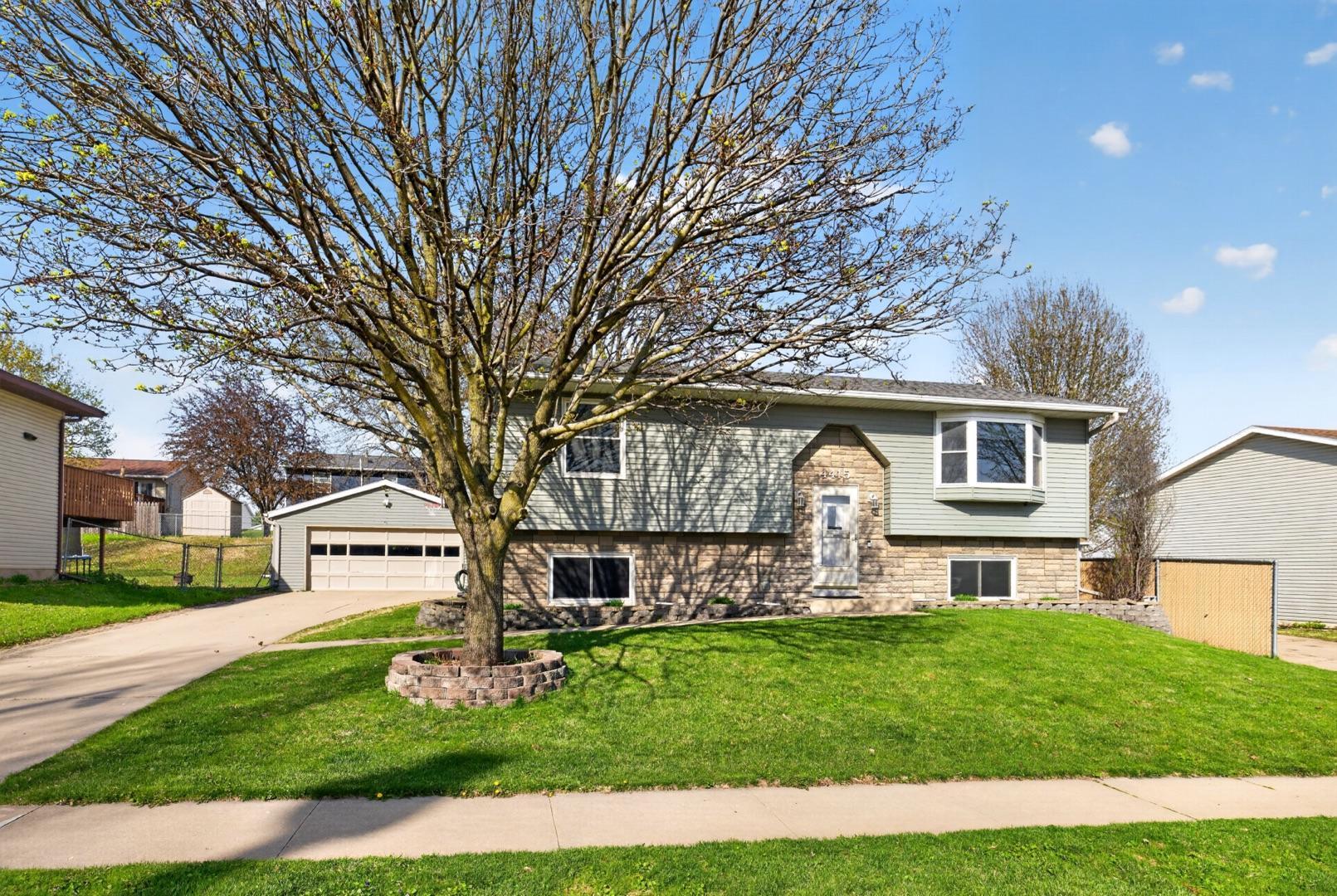 4415 Valley Drive Northwest Rochester, MN 55901 - Photo 27 of 32