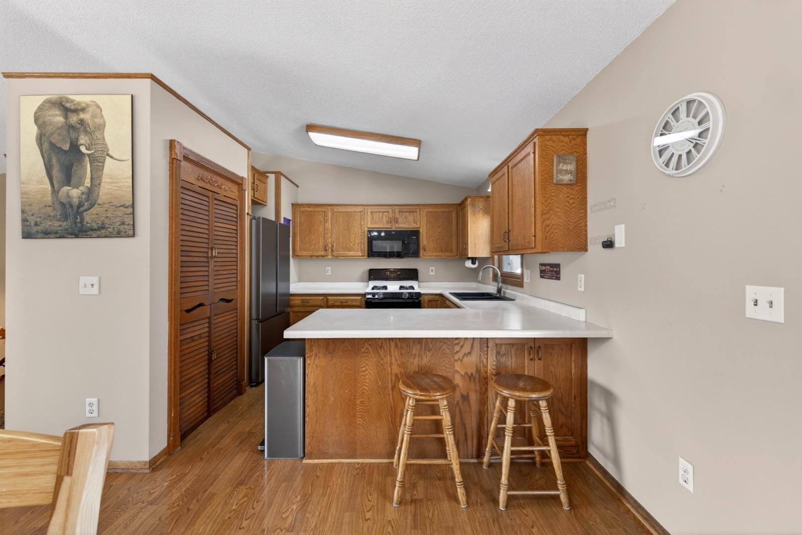 4415 Valley Drive Northwest Rochester, MN 55901 - Photo 7 of 32