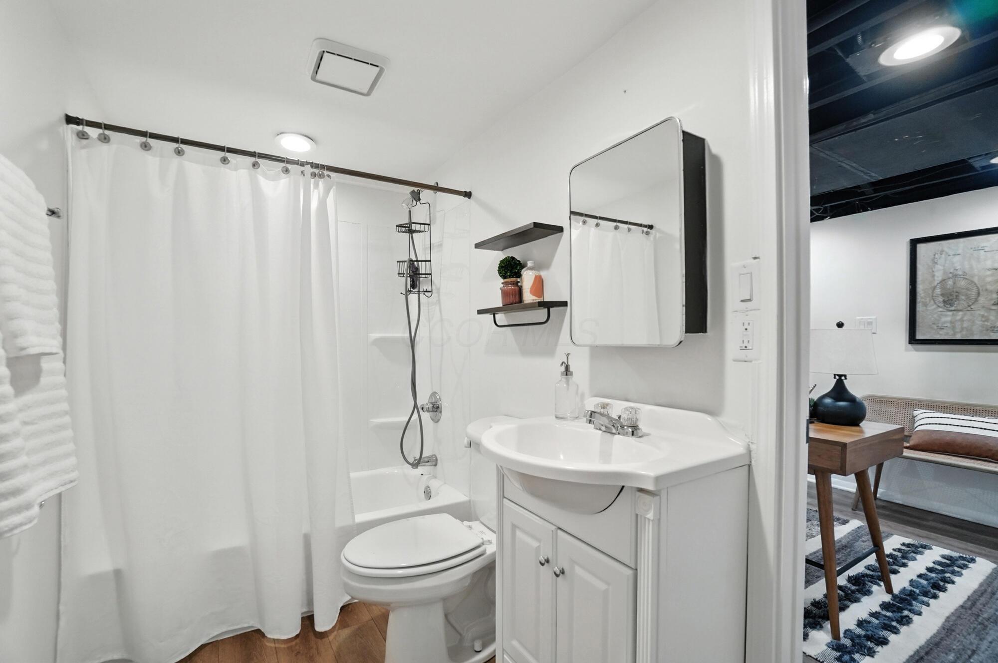 905 Kinnear Road Columbus, OH 43212 - Photo 45 of 67 Lower Level Full Bath