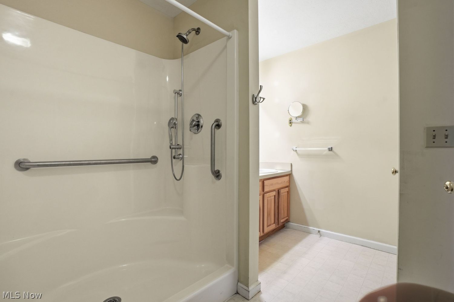 3889 Dugans Landing Perry, OH 44081 - Photo 21 of 46