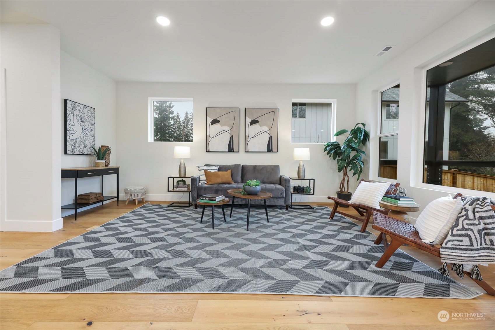 11639 Beacon Avenue South Seattle, WA 98178 - Photo 6 of 35 a living room with furniture and a rug
