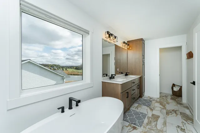 $749,900 | 1870 Hadley Hills Drive Northeast, Rochester, MN 55906