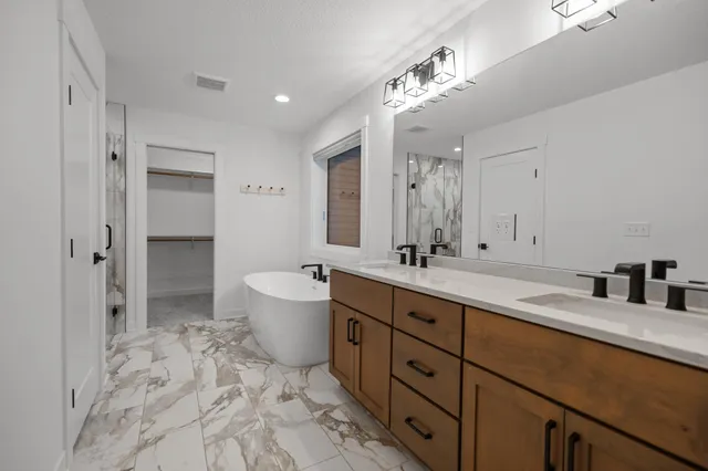 $749,900 | 1870 Hadley Hills Drive Northeast, Rochester, MN 55906