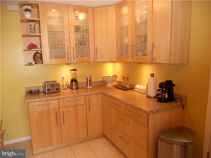 697 Springdell Road King of Prussia, PA 19406 - Photo 3 of 14 Kitchen