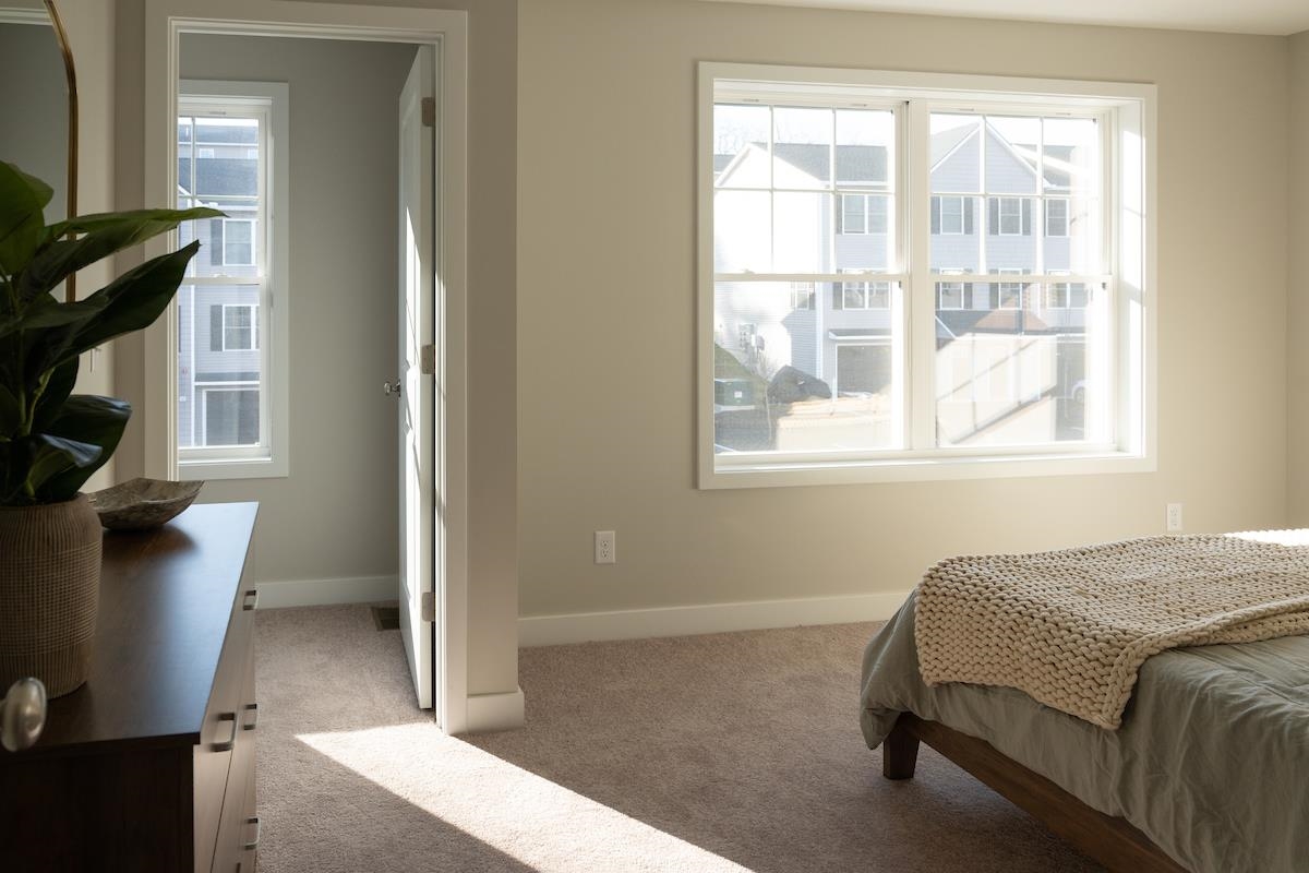 1 Saddle Rock Way Manchester, NH 03102 - Photo 12 of 31