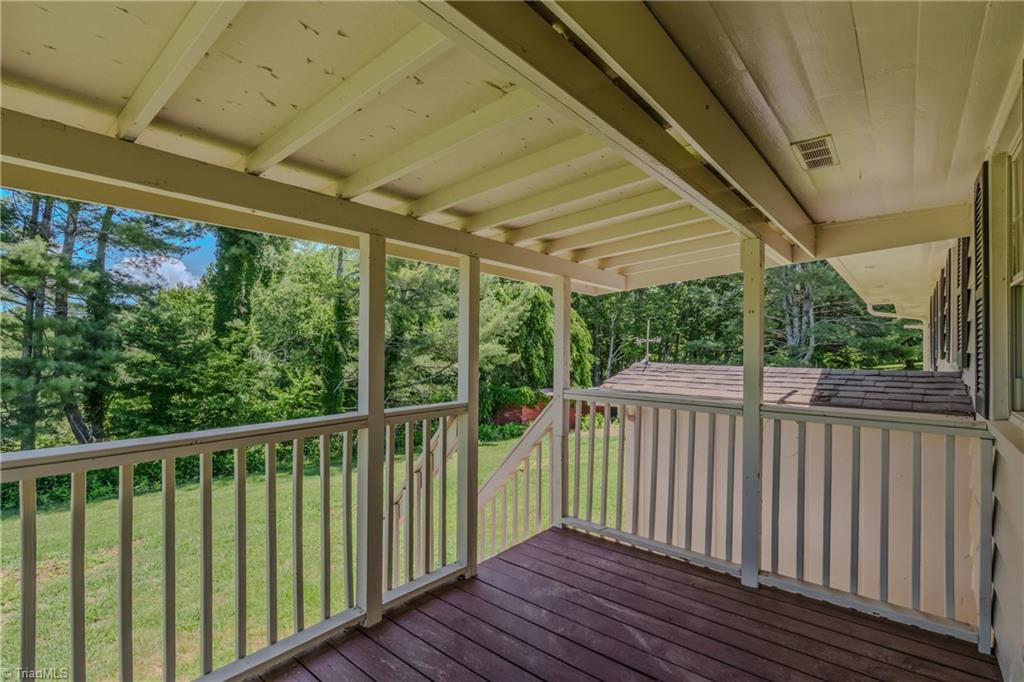 2119 Old Pipers Gap Road Cana, VA 24317 - Photo 35 of 45