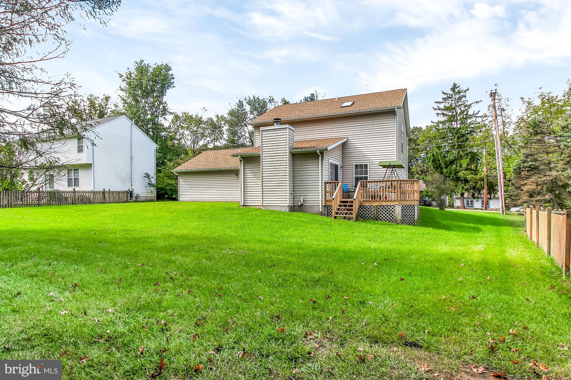 3145 Raintree Road York, PA 17404 - Photo 2 of 28 Gallery Image 2