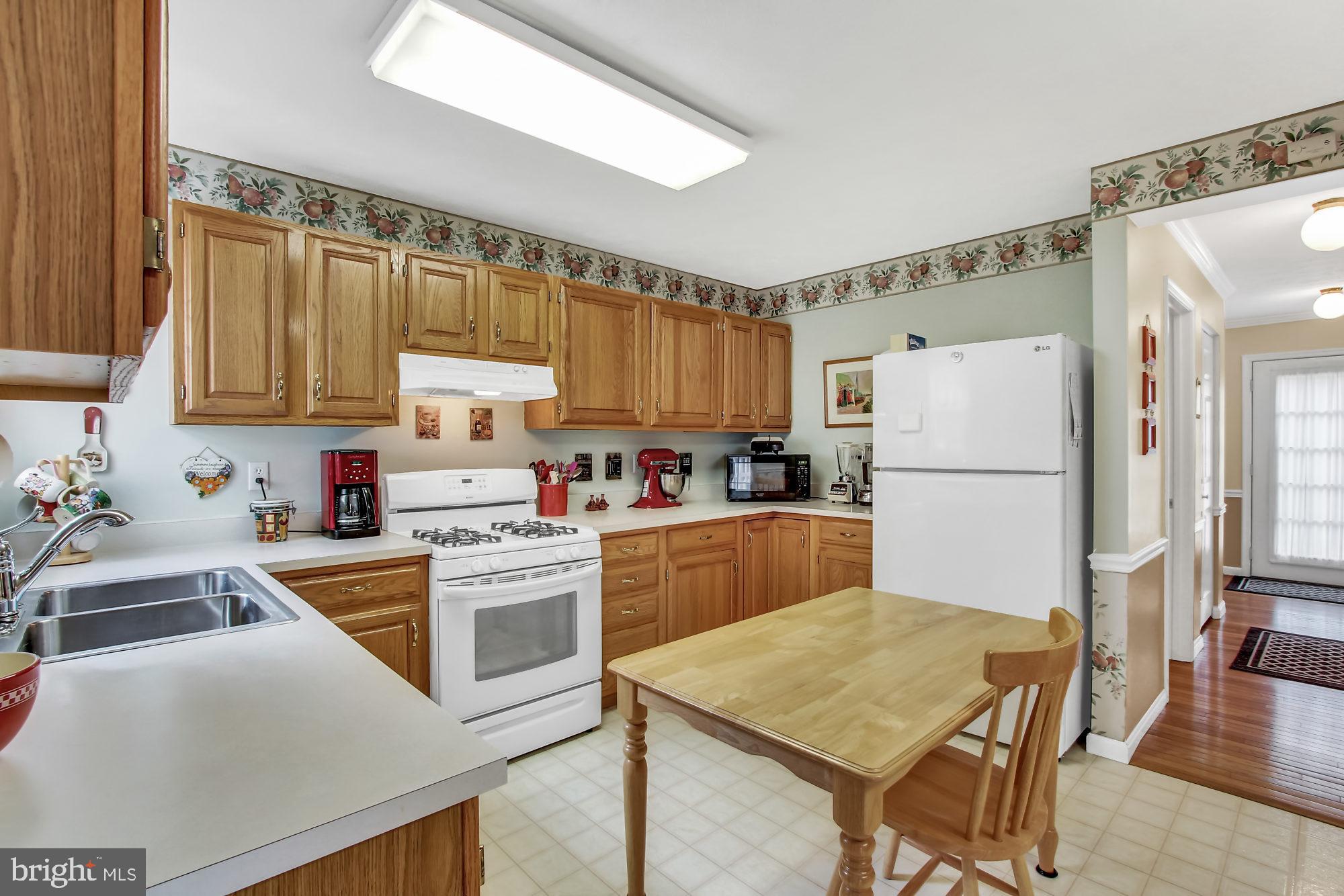 3145 Raintree Road York, PA 17404 - Photo 11 of 28 Gallery Image 11