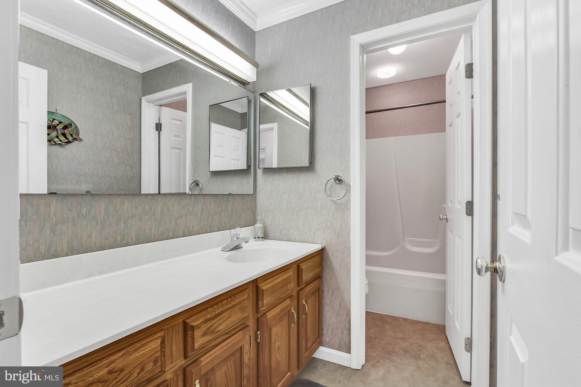 3145 Raintree Road York, PA 17404 - Photo 21 of 28 Full Bath #2