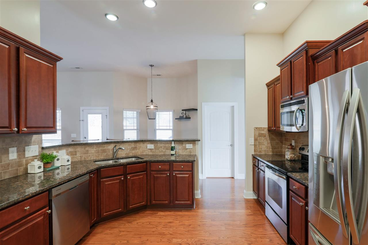 113 Weathers Street Rolesville, NC 27571 - Photo 3 of 25 Granite countertops and SS appliances