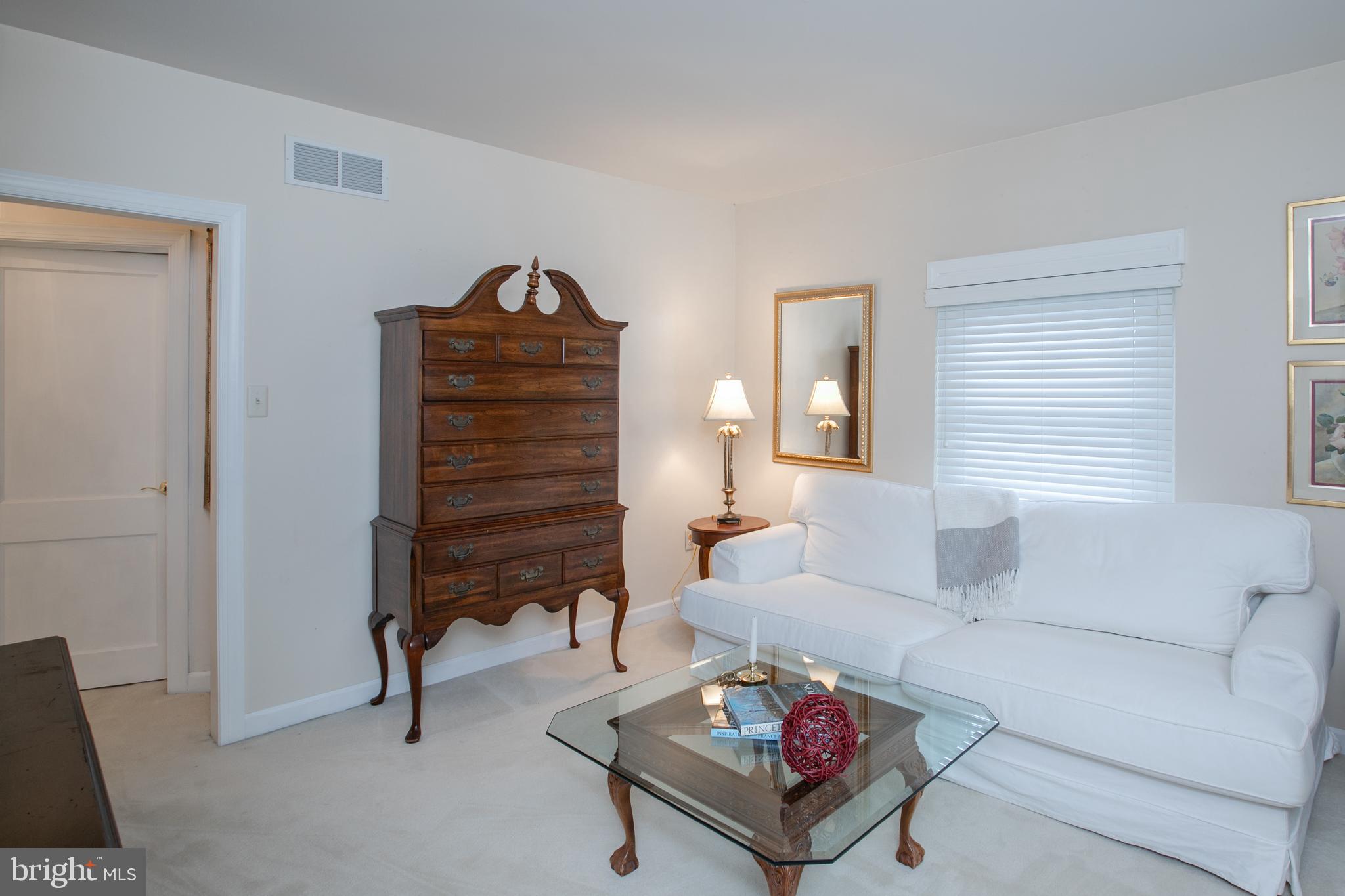 1513 Kuser Road Hamilton, NJ 08619 - Photo 14 of 38