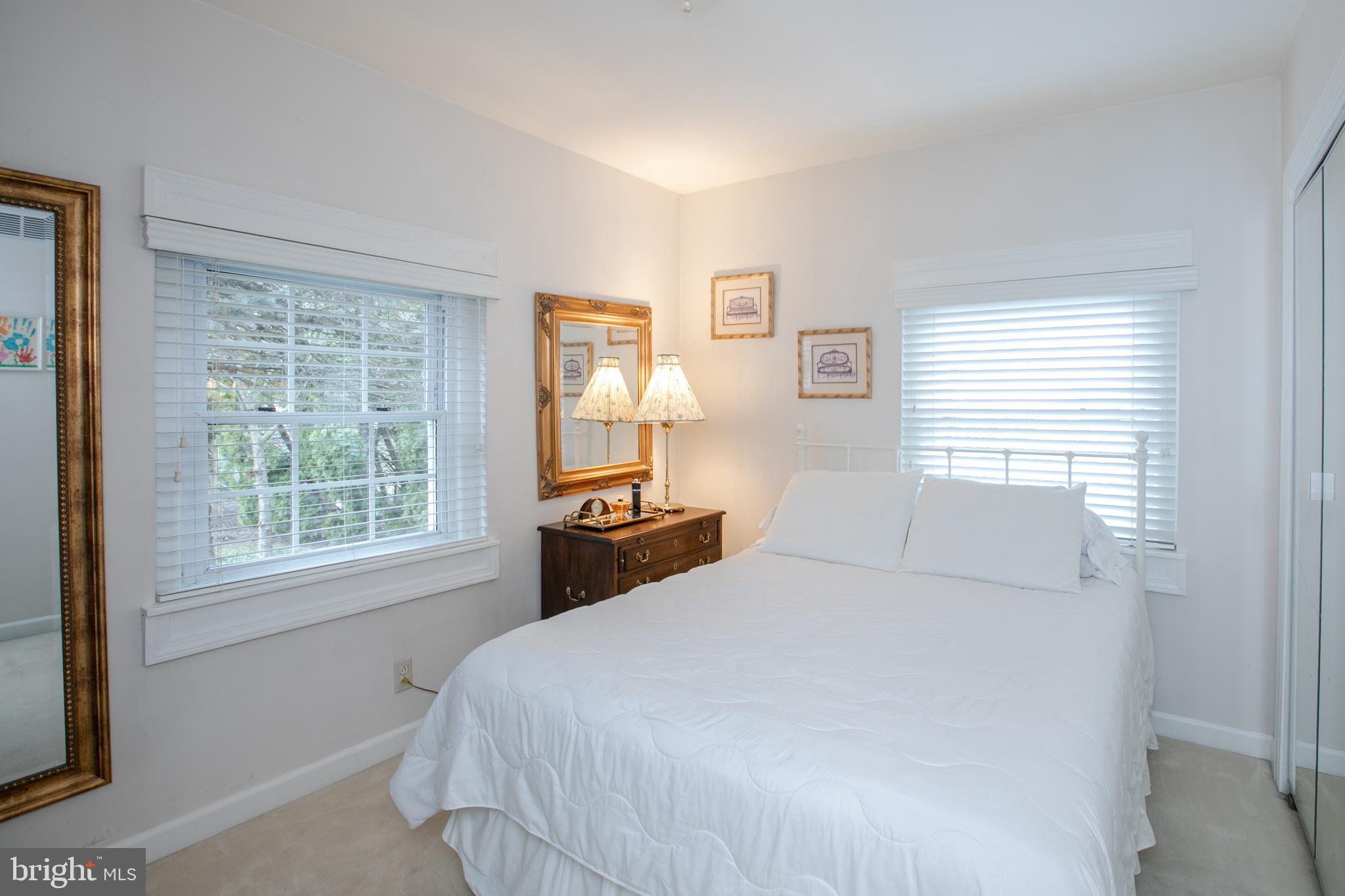 1513 Kuser Road Hamilton, NJ 08619 - Photo 16 of 38