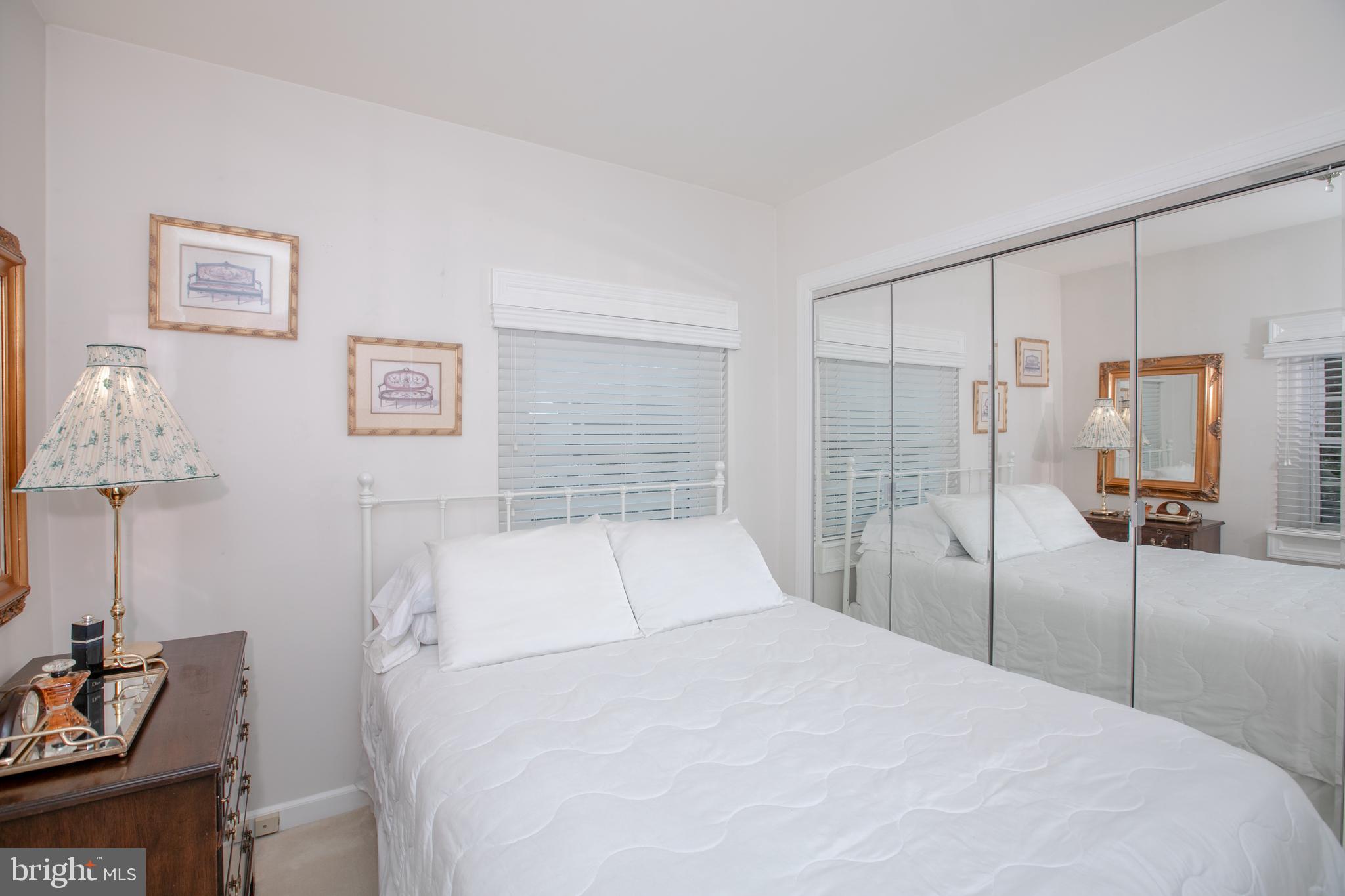 1513 Kuser Road Hamilton, NJ 08619 - Photo 17 of 38