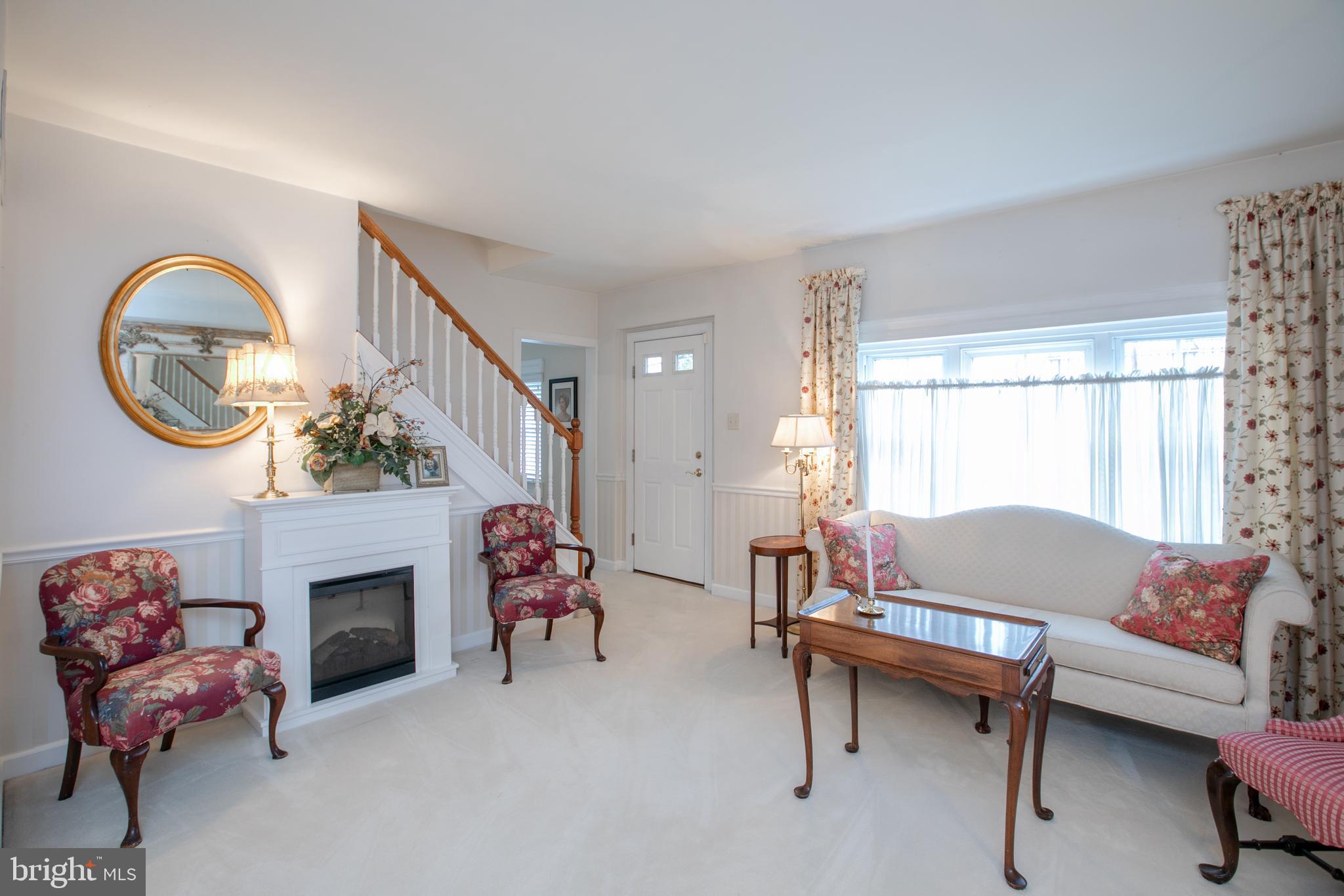 1513 Kuser Road Hamilton, NJ 08619 - Photo 4 of 38