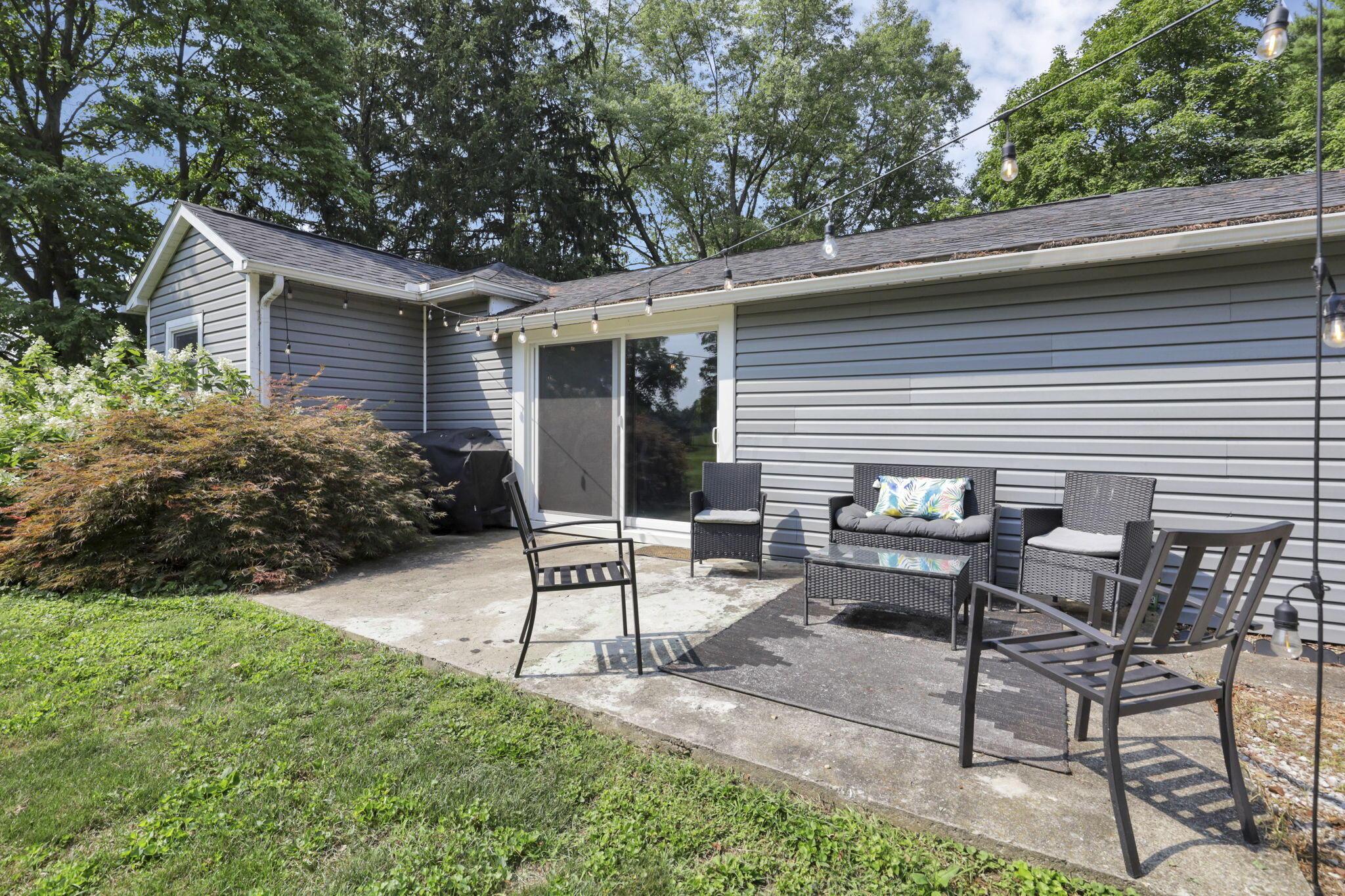 930 Hibbs Road Grove City, OH 43123 - Photo 37 of 45 hibbs patio