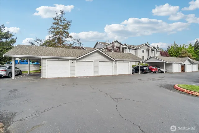 $260,000 | 15150 140th Way Southeast, Unit T304, Renton, WA 98058