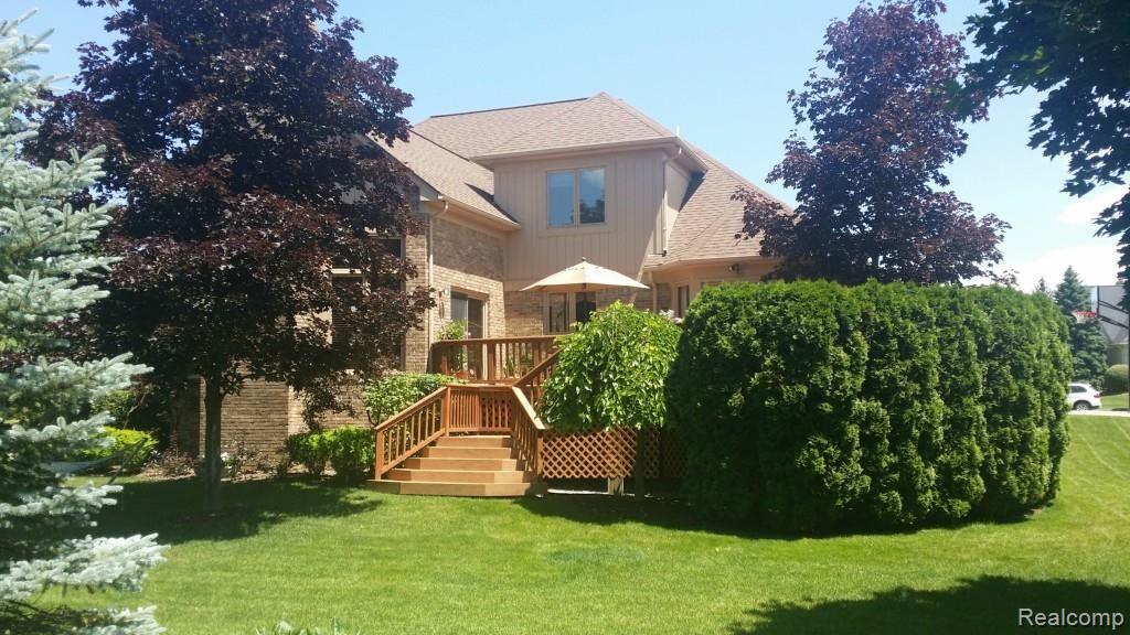 1287 Pebble Pointe Drive Rochester, MI 48307 - Photo 8 of 57 pebblecreek.jpg
