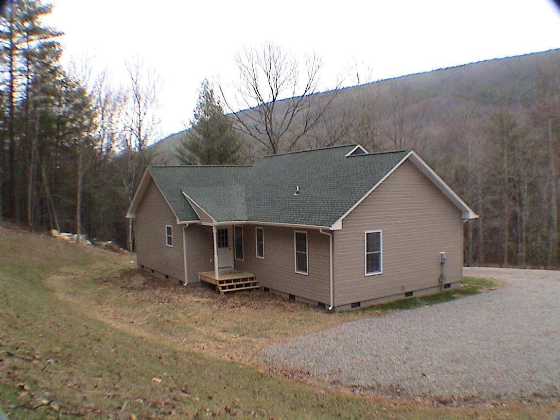 5521 Peaceful Valley Road New Castle, VA 24127 - Photo 3 of 7 Back House