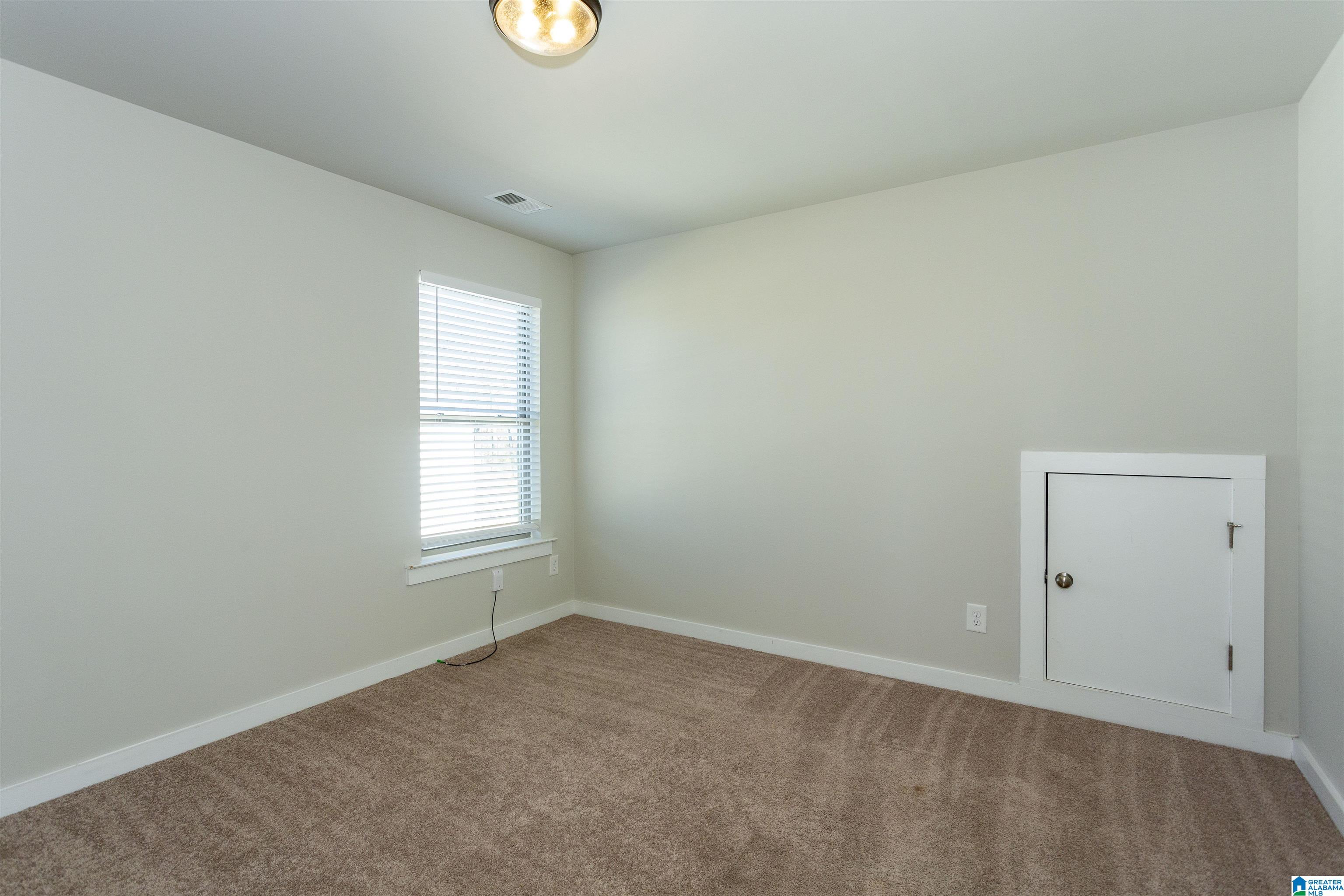 180 Ridgeview Circle Jemison, AL 35085 - Photo 35 of 45