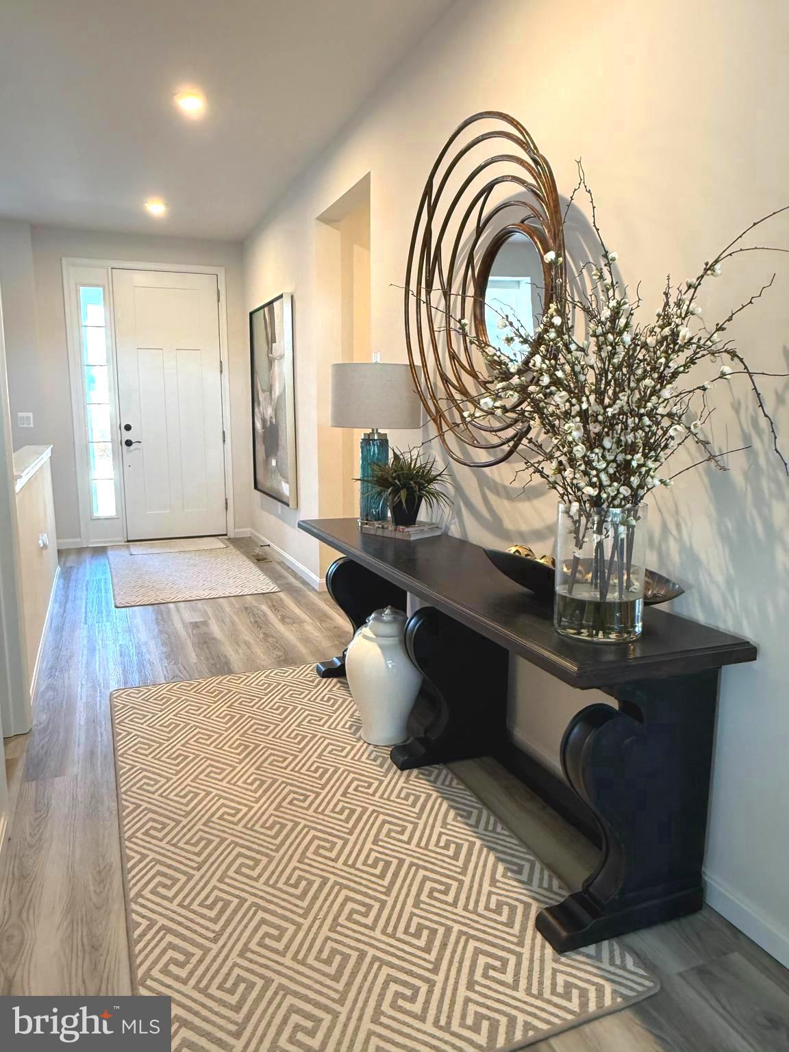 174 Williamson Road Winchester, VA 22602 - Photo 4 of 67 Entry Foyer