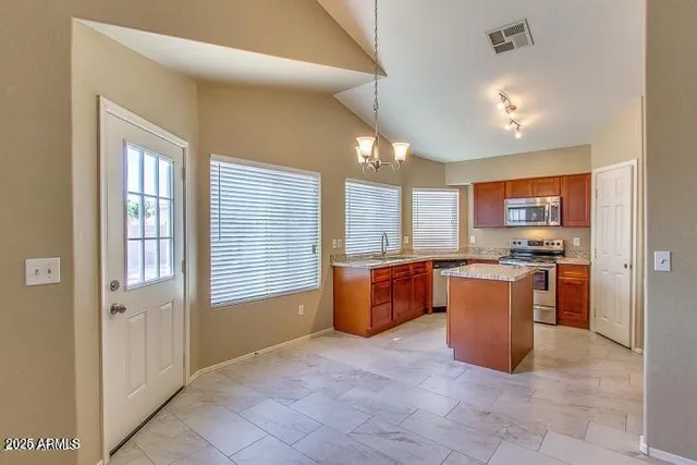 $2,150 | 755 East Kesler Lane, Chandler, AZ 85225