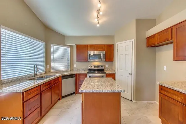 $2,150 | 755 East Kesler Lane, Chandler, AZ 85225