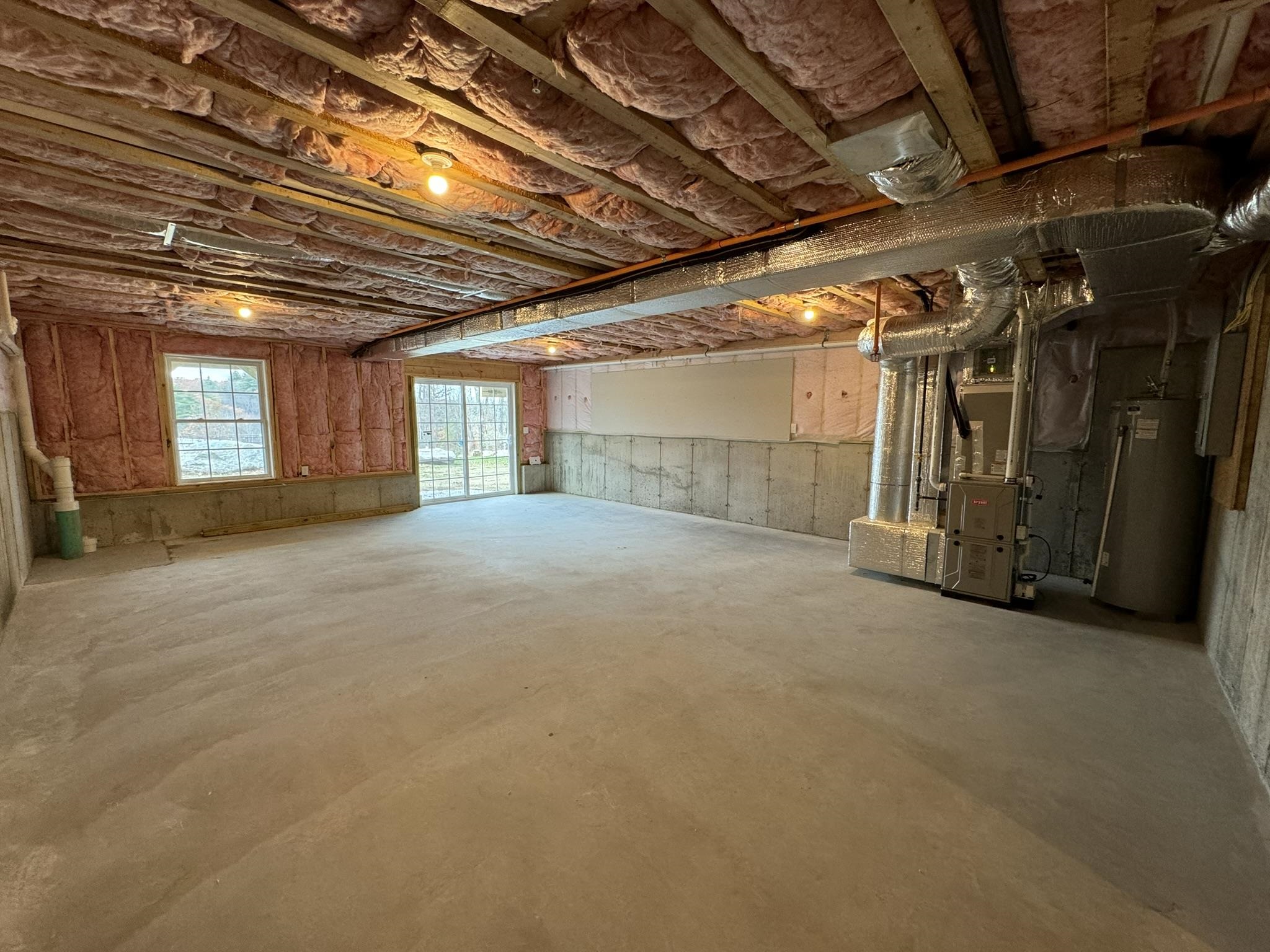 108 Mammoth Road, Unit B Hooksett, NH 03106 - Photo 21 of 25