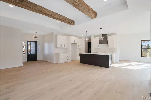 $590,900 | 111 Terwillager Lane, Manlius, NY 13116