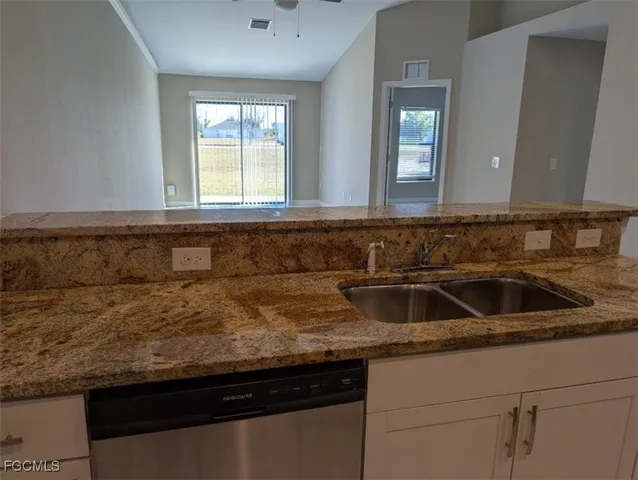 $1,850 | 2807 Southwest 8th Place, Unit 2807, Cape Coral, FL 33914