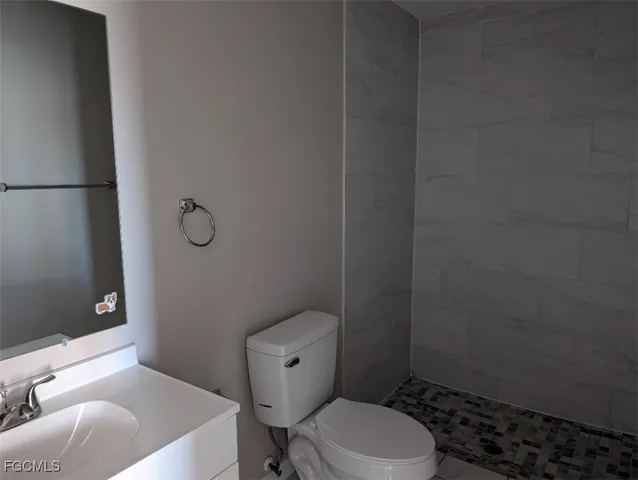 $1,850 | 2807 Southwest 8th Place, Unit 2807, Cape Coral, FL 33914