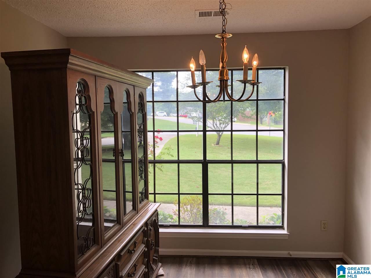 101 Dolphin Court Alabaster, AL 35007 - Photo 3 of 13