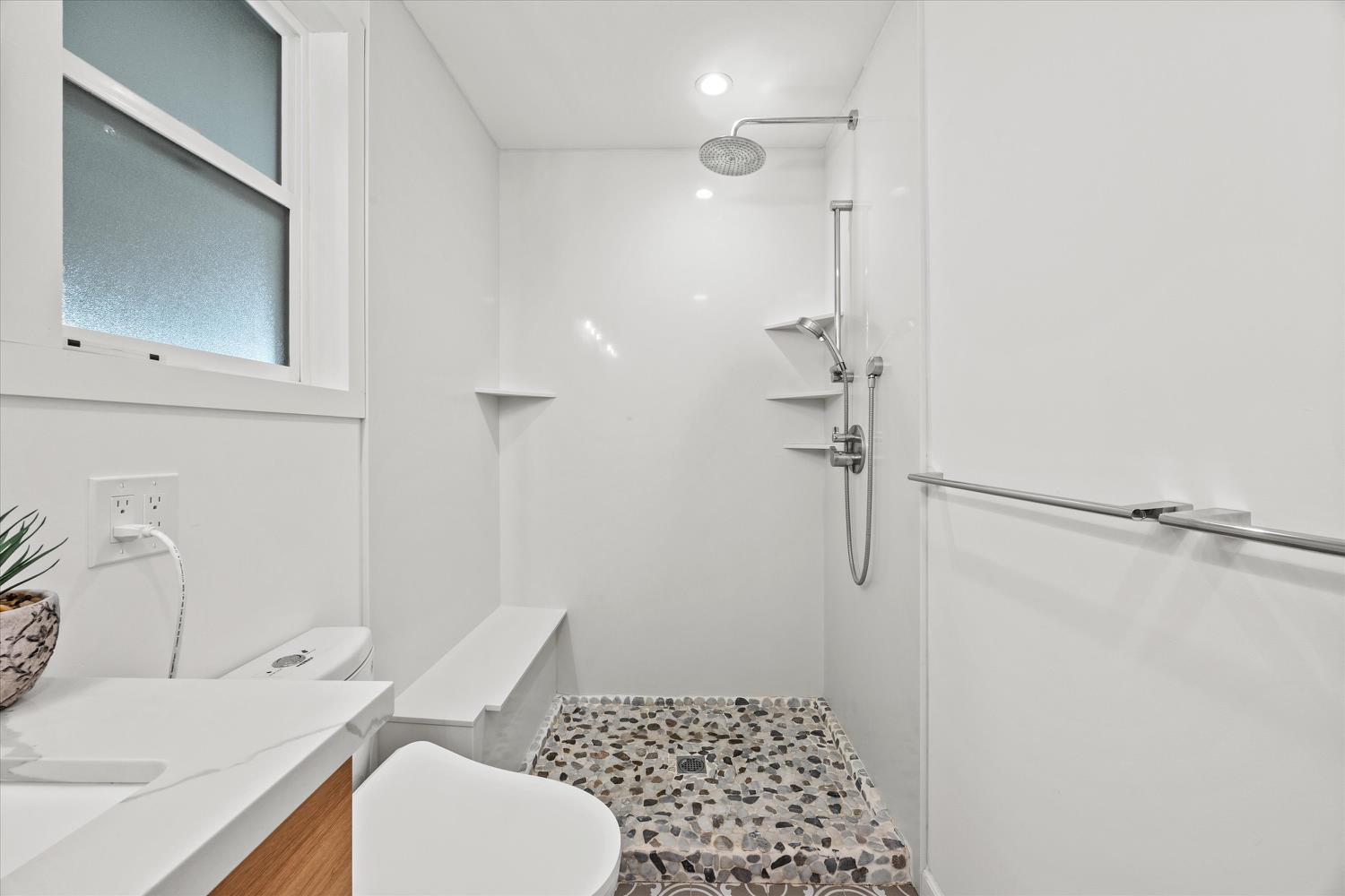 6200 Wildomar Way Carmichael, CA 95608 - Photo 13 of 26