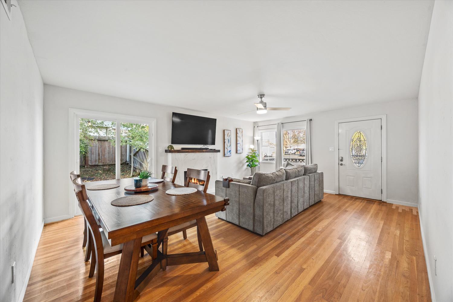 6200 Wildomar Way Carmichael, CA 95608 - Photo 4 of 26