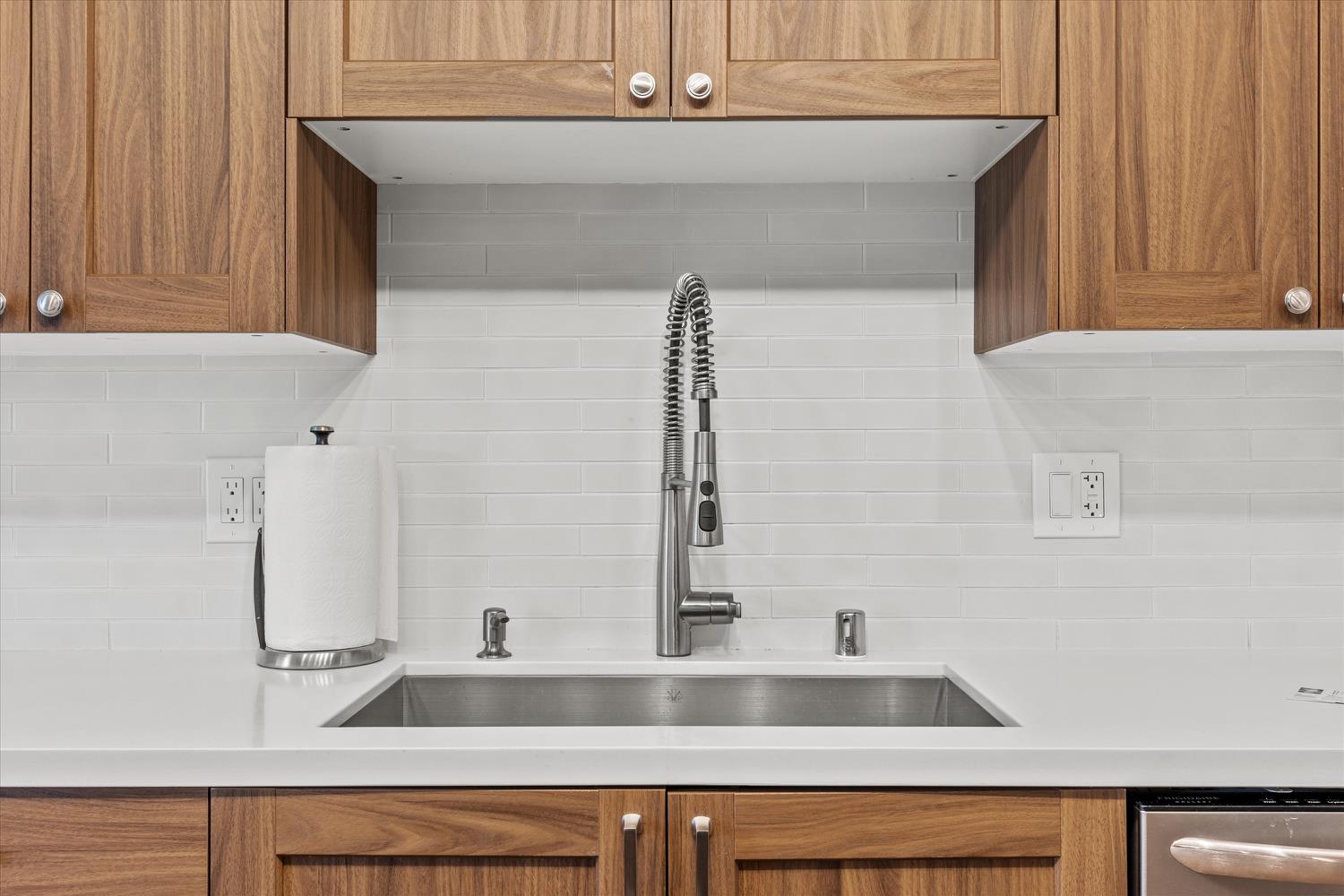 6200 Wildomar Way Carmichael, CA 95608 - Photo 8 of 26