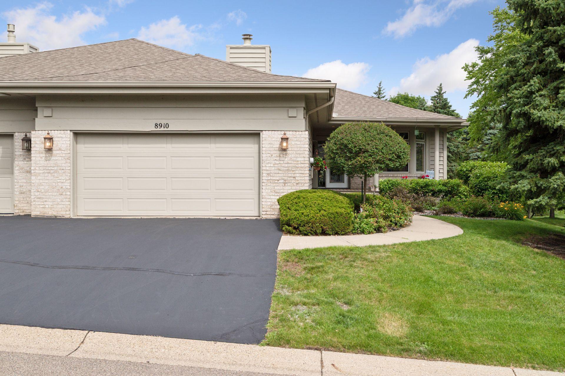 8910 Hilloway Road Eden Prairie, MN 55347 - Photo 2 of 34 Gallery Image 2