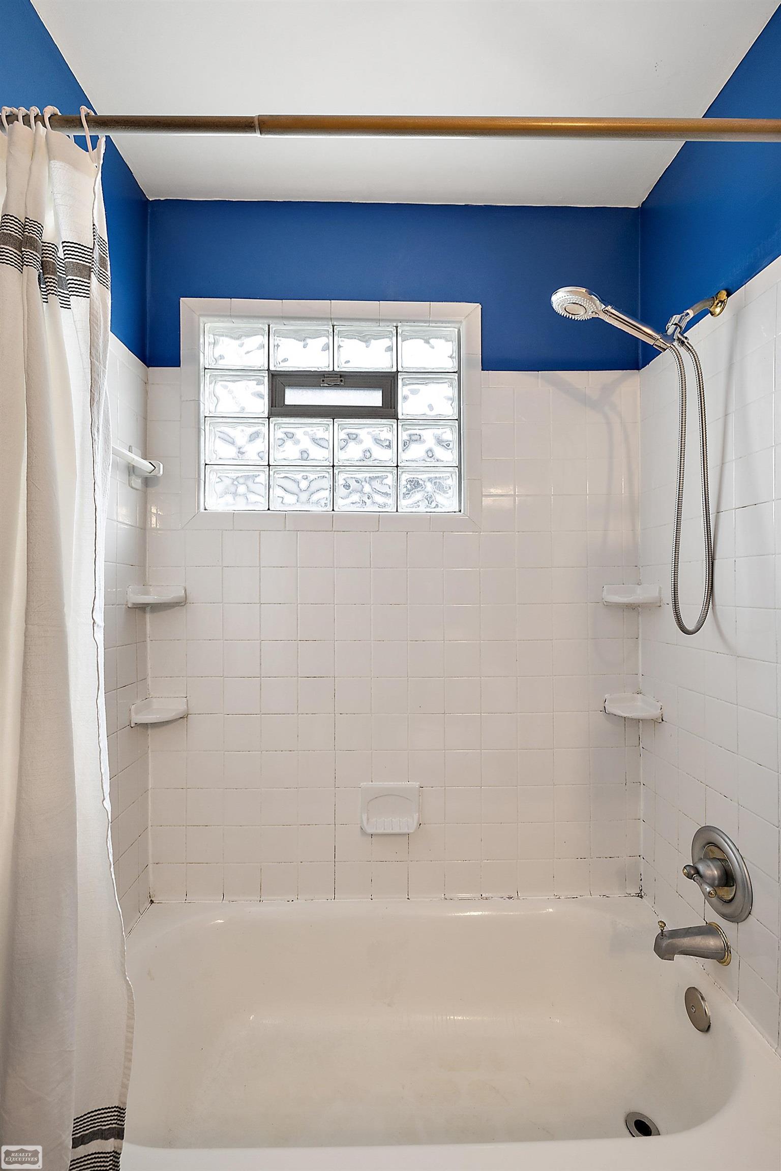 26082 Clear Street Harrison, MI 48045 - Photo 25 of 43