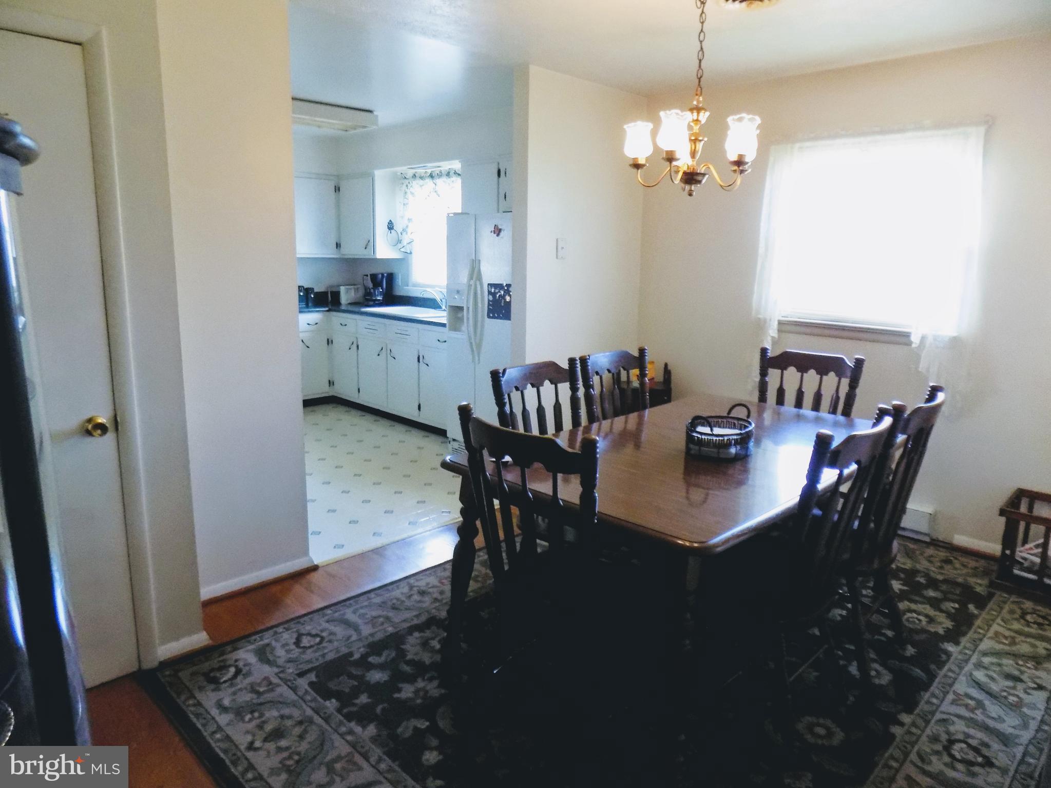 809 Kinzel Drive Winchester, VA 22601 - Photo 3 of 5