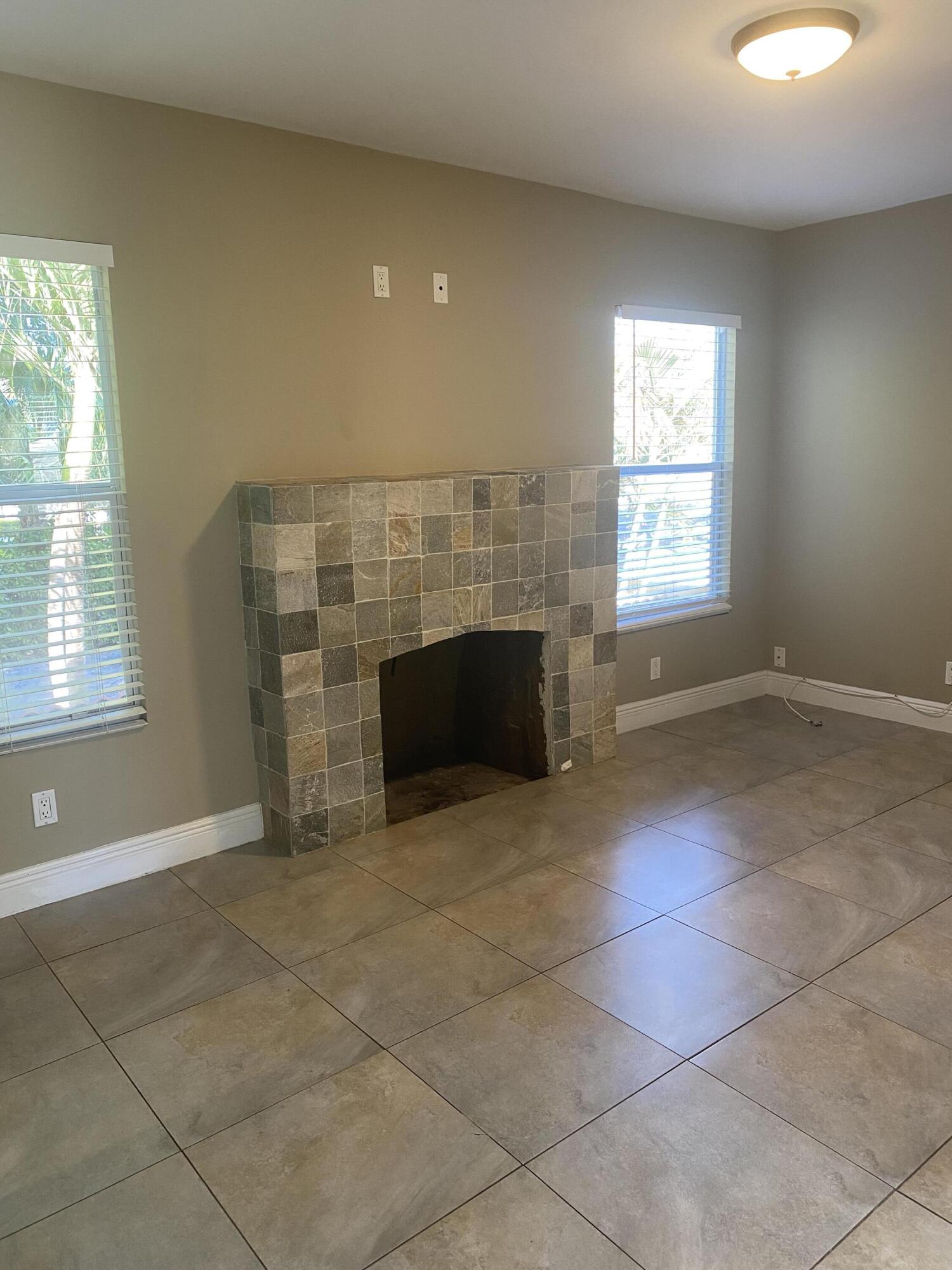 508 57th Street, Unit 5 West Palm Beach, FL 33407 - Photo 11 of 43 Photo Nov 17 2025, 2 18 02 PM