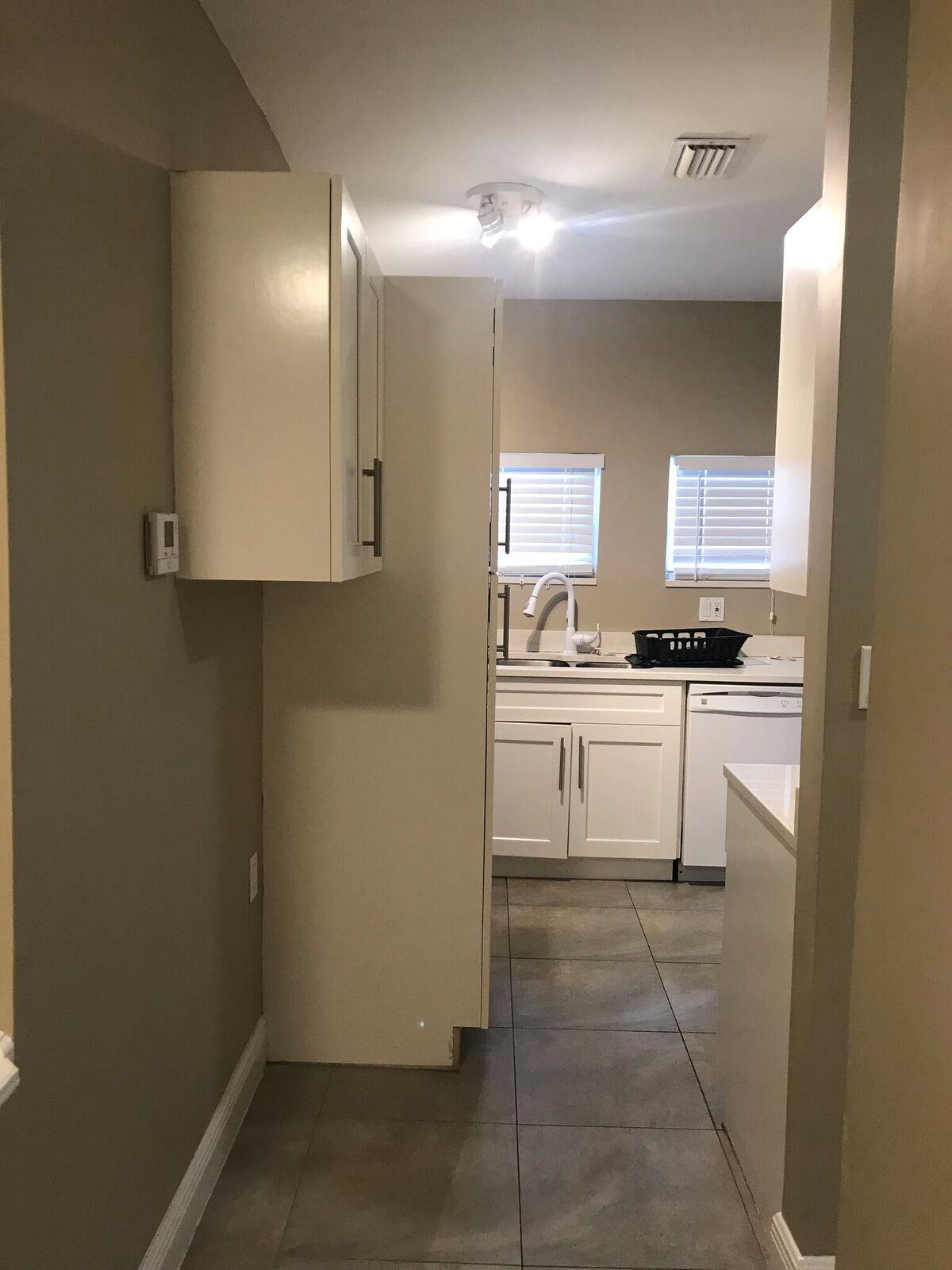 508 57th Street, Unit 5 West Palm Beach, FL 33407 - Photo 23 of 43 unit 5 kitchen