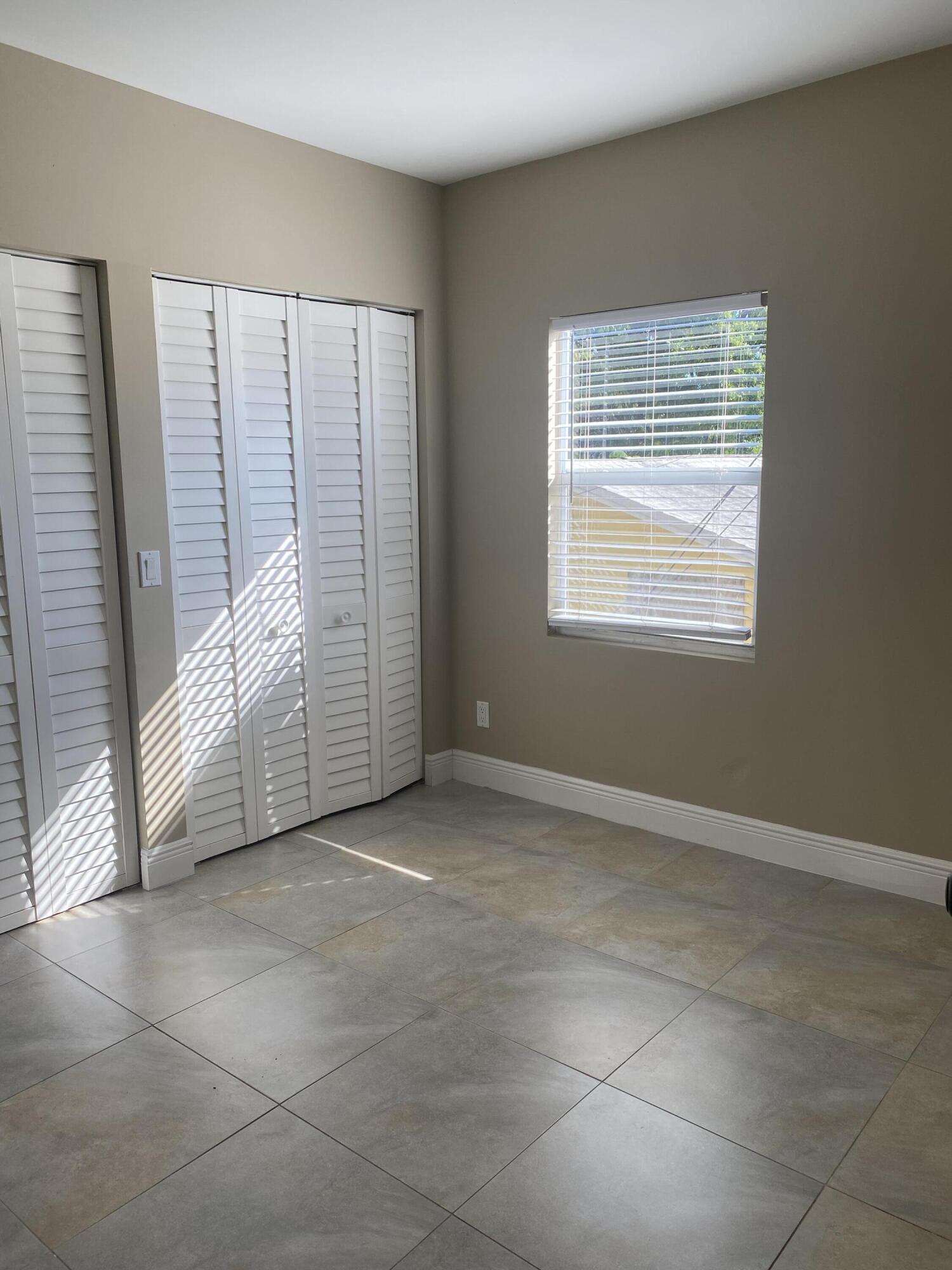 508 57th Street, Unit 5 West Palm Beach, FL 33407 - Photo 41 of 43 Photo Nov 17 2025, 2 18 18 PM