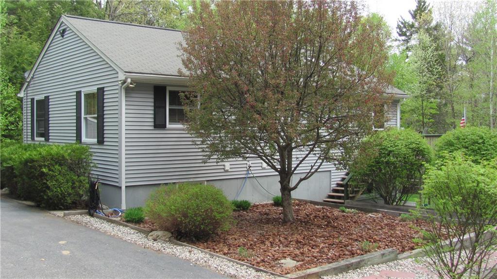 8 Ridgewood Terrace Otisfield, ME 04270 - Photo 3 of 29 Photo