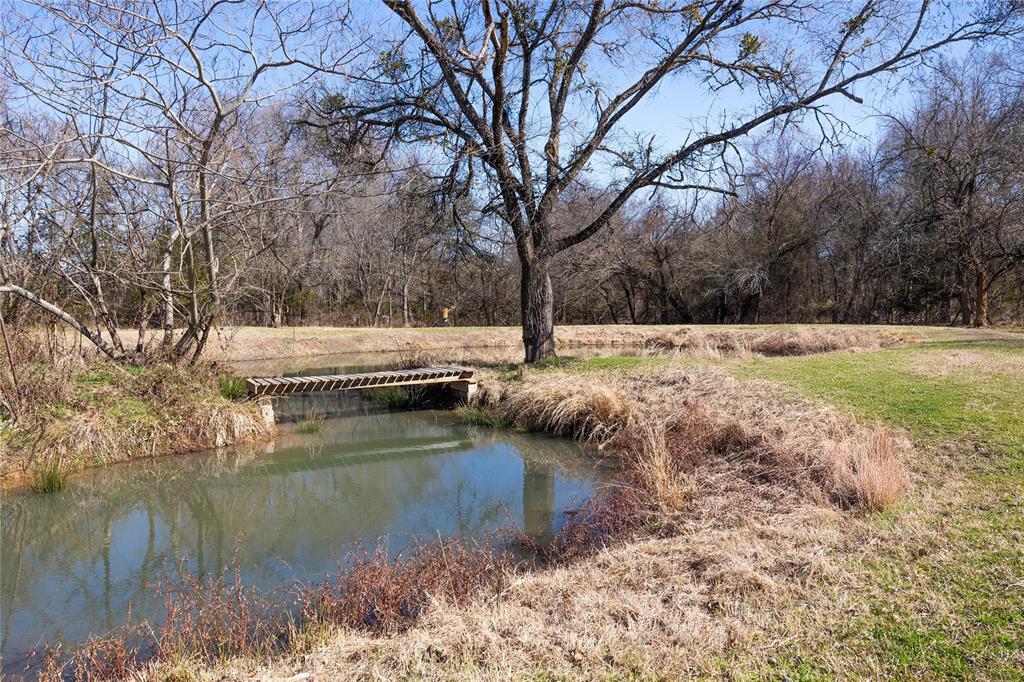 2448 County Road 2125 Ivanhoe, TX 75447 - Photo 36 of 40