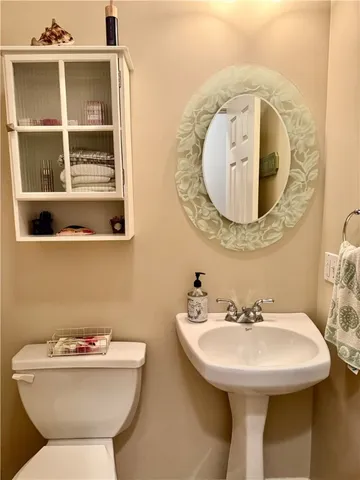 $4,600 | 34 Marian Avenue, Narragansett, RI 02882