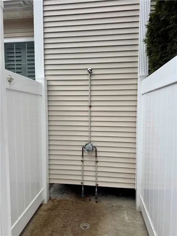 $4,600 | 34 Marian Avenue, Narragansett, RI 02882