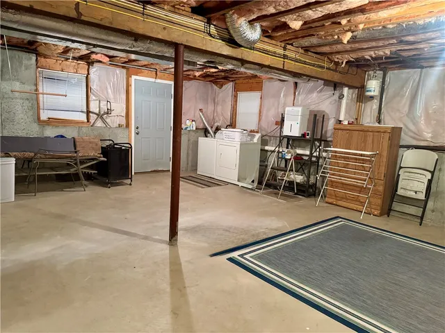 $4,600 | 34 Marian Avenue, Narragansett, RI 02882