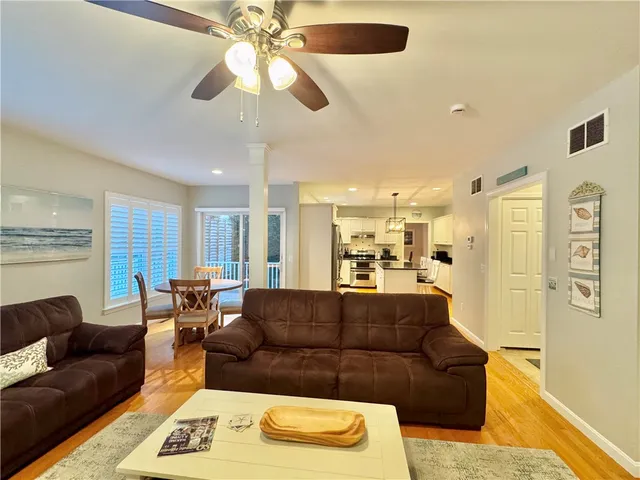 $4,600 | 34 Marian Avenue, Narragansett, RI 02882